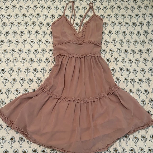 Evelyn boutique dress fits small or medium - Picture 1 of 2